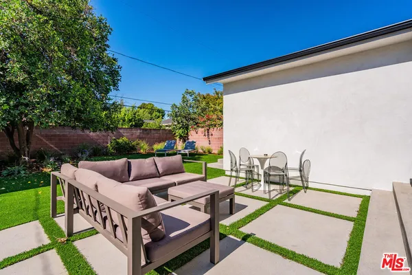 $8,400 | 19602 Hamlin Street, Reseda, CA 91335