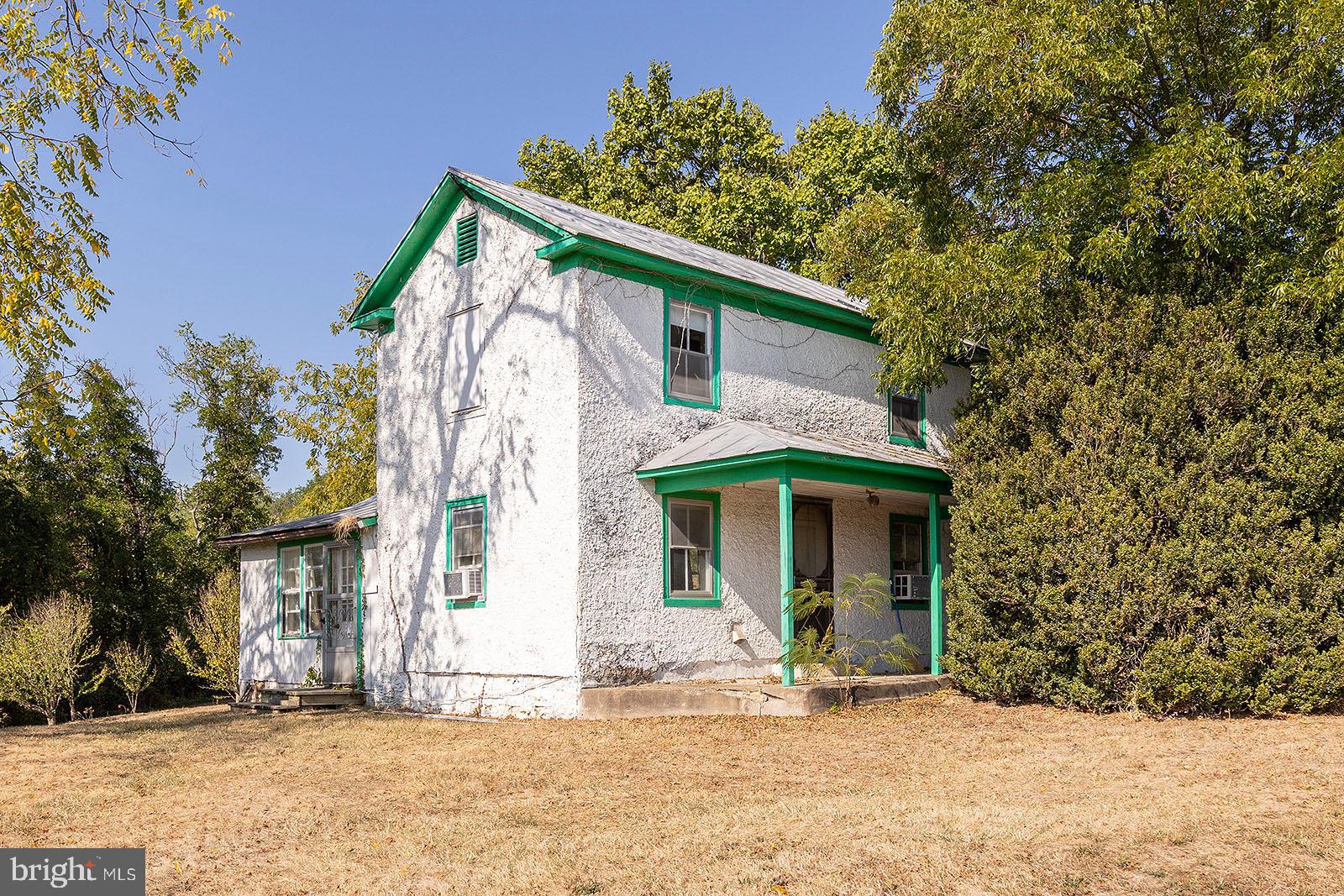 23 Guard Road Middletown, VA 22645 - Photo 1 of 25