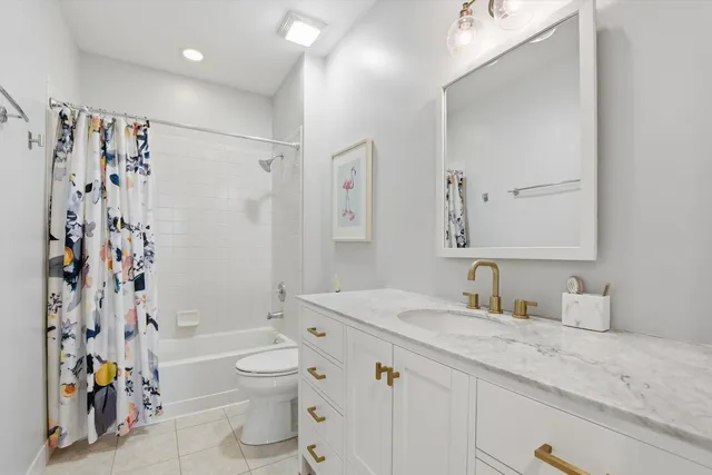 $685,000 | 1222 North Wolcott Avenue, Unit 4N, Chicago, IL 60622