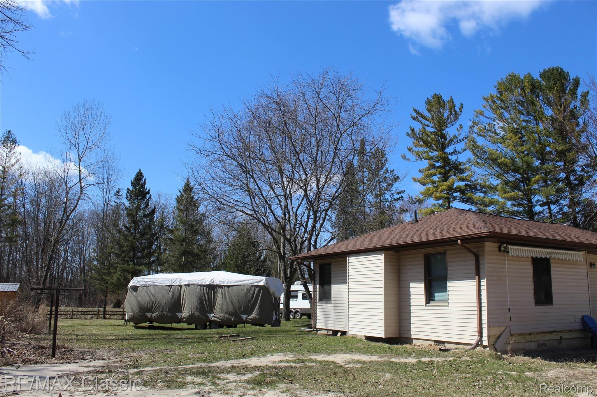 1199 Radov Road Gladwin, MI 48624 - Photo 3 of 55 1b.JPG