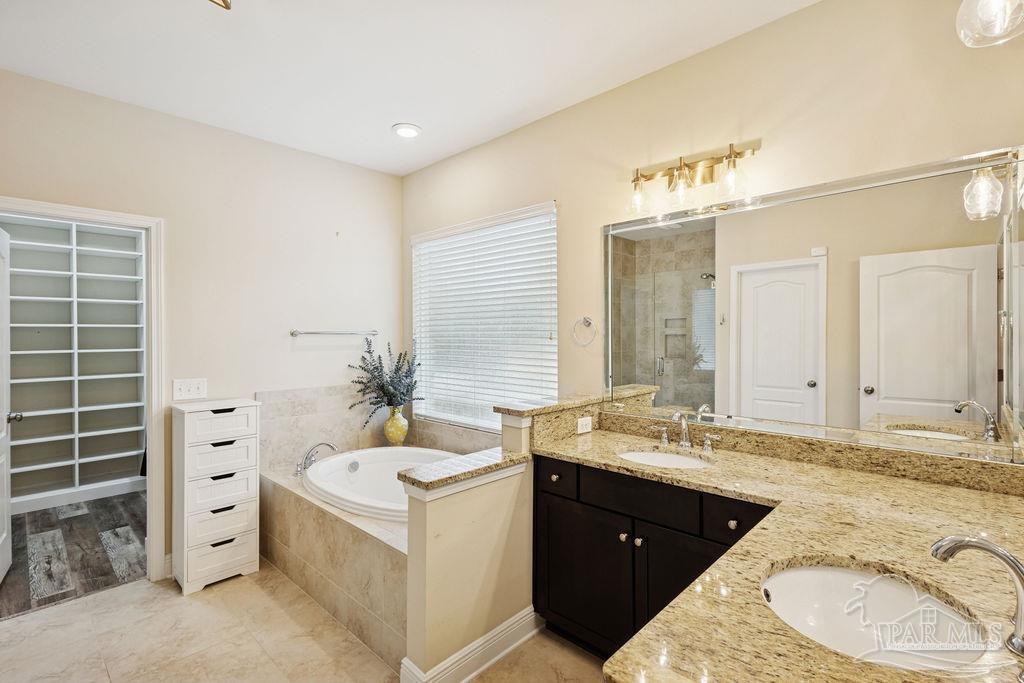 6994 Foxboro Circle Pace, FL 32571 - Photo 17 of 39