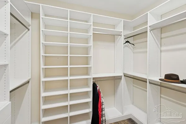 $889,000 | 6994 Foxboro Circle, Pace, FL 32571