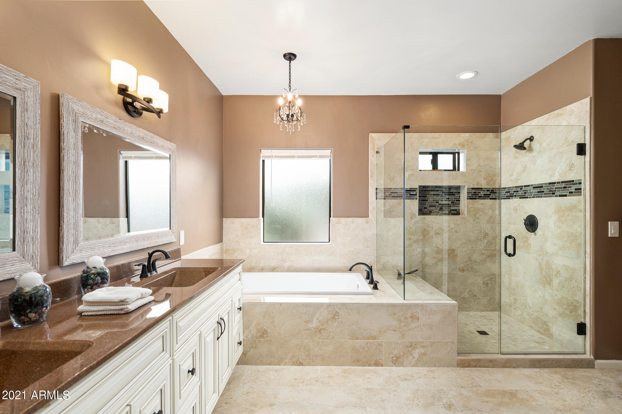 1735 North Rico Circle Mesa, AZ 85213 - Photo 21 of 48 Luxurious Master Bathroom