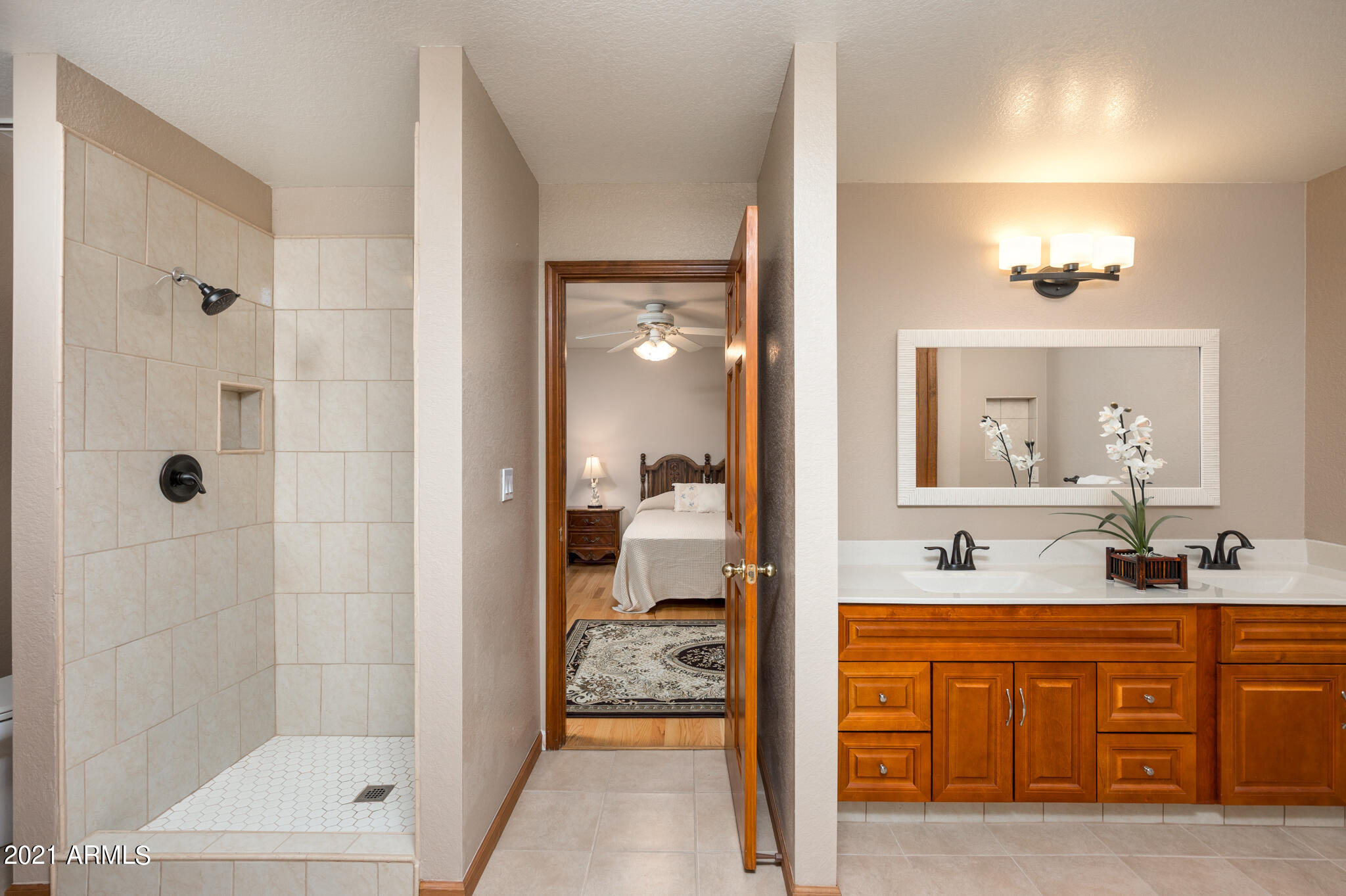 1735 North Rico Circle Mesa, AZ 85213 - Photo 26 of 48 Fully Upgraded Master Bathroom #2