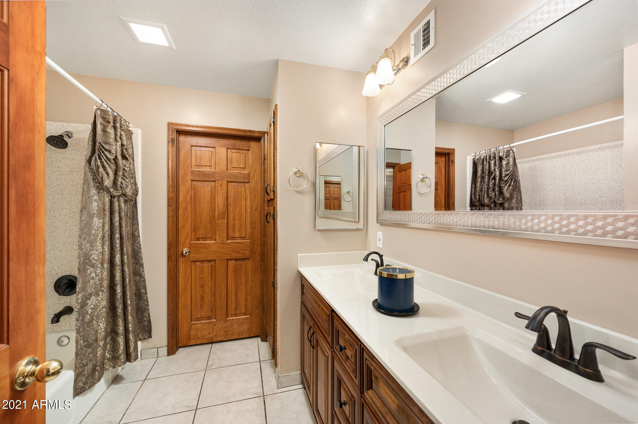 1735 North Rico Circle Mesa, AZ 85213 - Photo 29 of 48 Complete Guest Bathroom w/ Dual Vanities