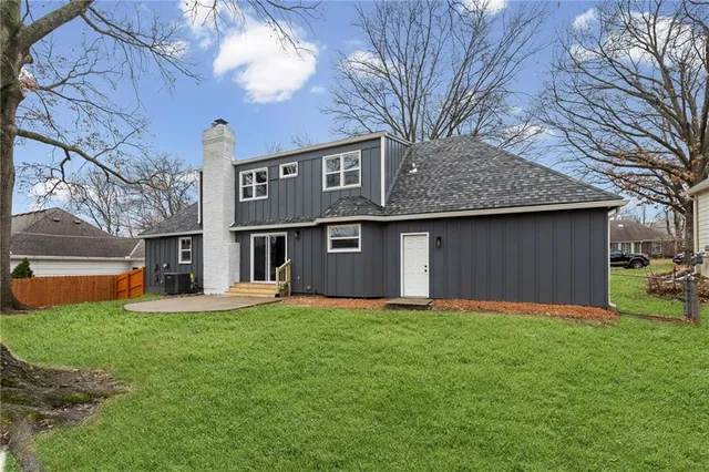 $590,000 | 9625 Beverly Drive, Overland Park, KS 66207