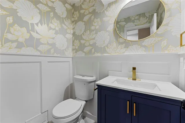 $590,000 | 9625 Beverly Drive, Overland Park, KS 66207