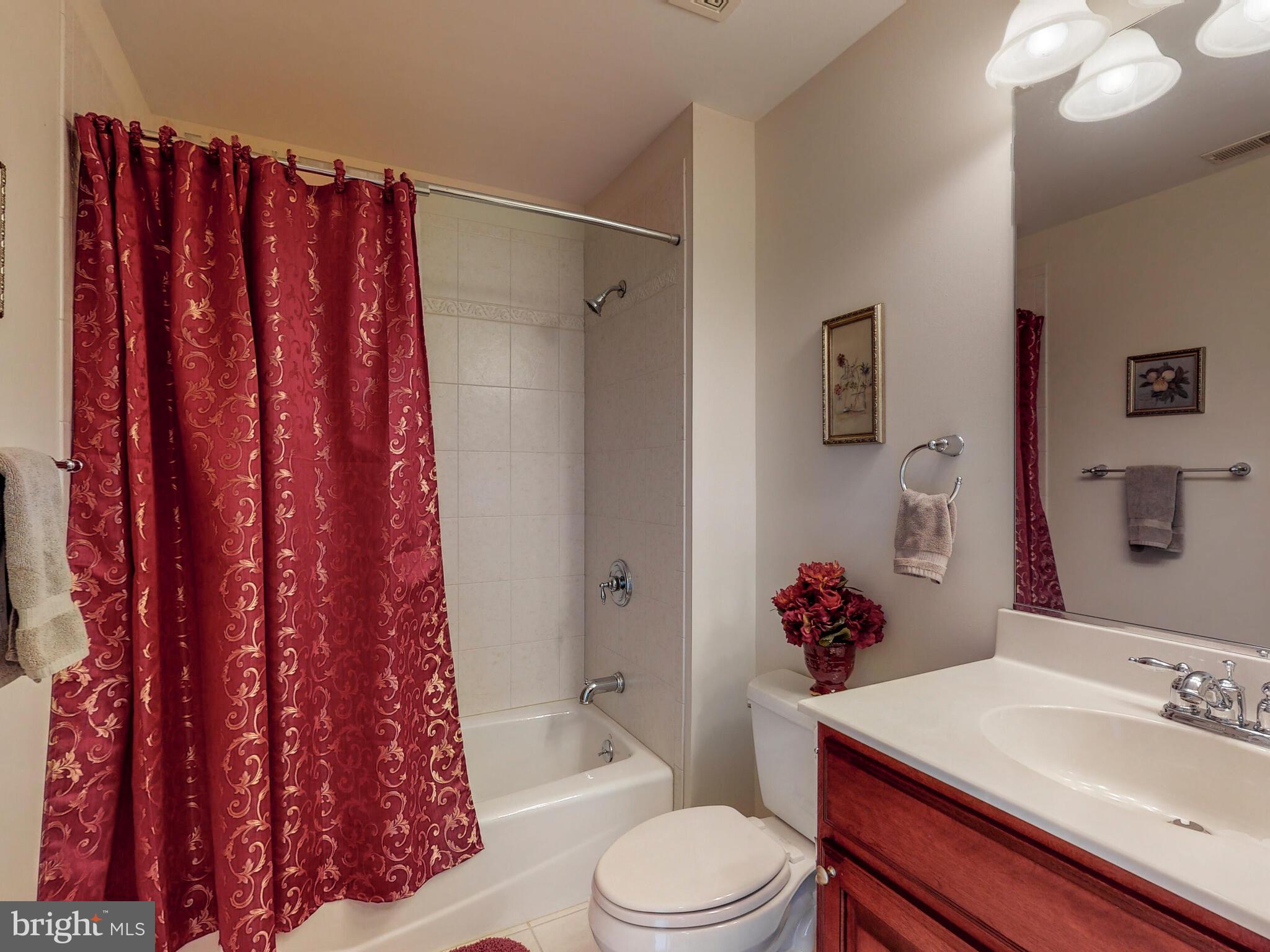 7808 Longridge Road Baltimore, MD 21236 - Photo 25 of 36 Upper Level Full Bath