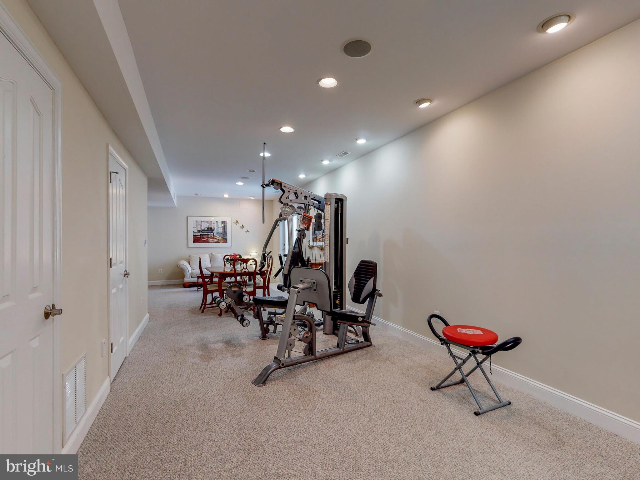 7808 Longridge Road Baltimore, MD 21236 - Photo 28 of 36 Gallery Image 28