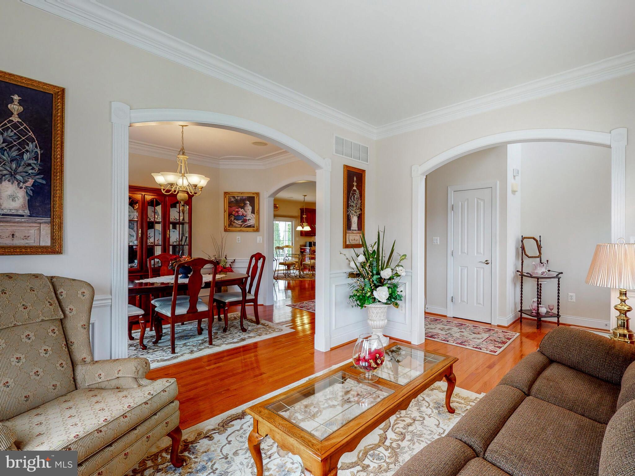 7808 Longridge Road Baltimore, MD 21236 - Photo 5 of 36 Gallery Image 5