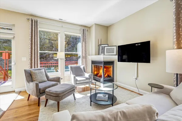 $400,000 | 620 Main Street North, Unit 124, Stillwater, MN 55082