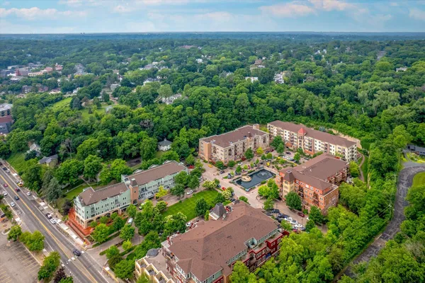 $400,000 | 620 Main Street North, Unit 124, Stillwater, MN 55082