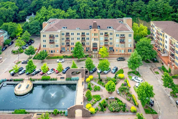 $400,000 | 620 Main Street North, Unit 124, Stillwater, MN 55082