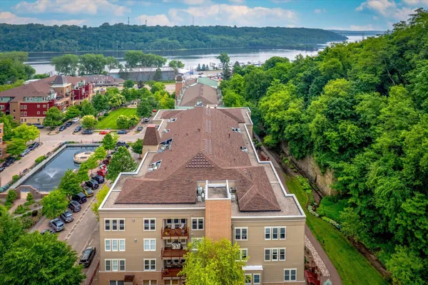 $400,000 | 620 Main Street North, Unit 124, Stillwater, MN 55082