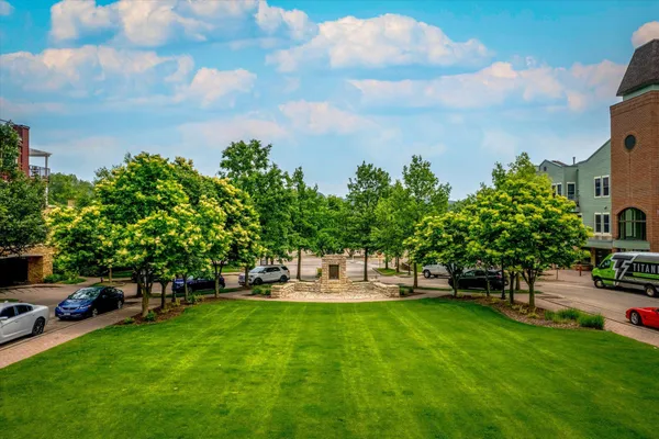 $400,000 | 620 Main Street North, Unit 124, Stillwater, MN 55082