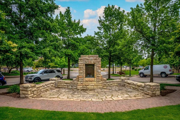 $400,000 | 620 Main Street North, Unit 124, Stillwater, MN 55082