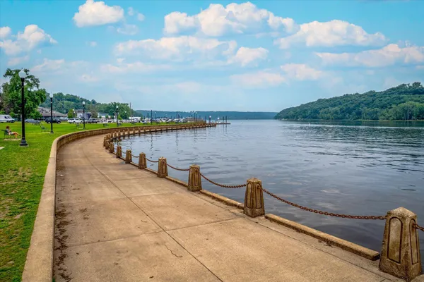 $400,000 | 620 Main Street North, Unit 124, Stillwater, MN 55082