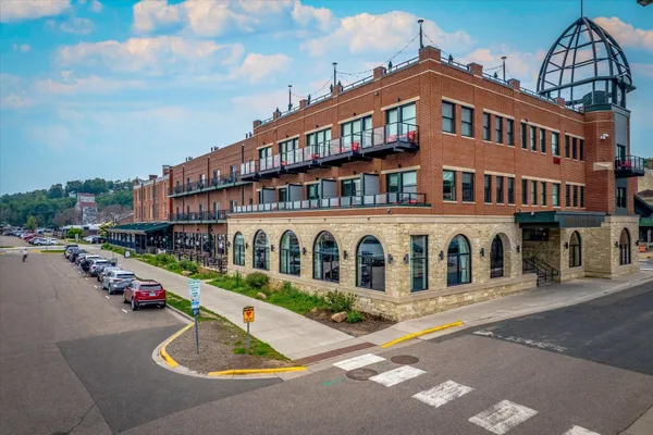 $400,000 | 620 Main Street North, Unit 124, Stillwater, MN 55082