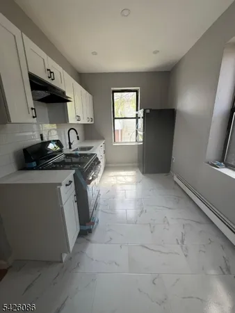 $1,795 | 296 Renner Avenue, Unit 6A, Newark, NJ 07112