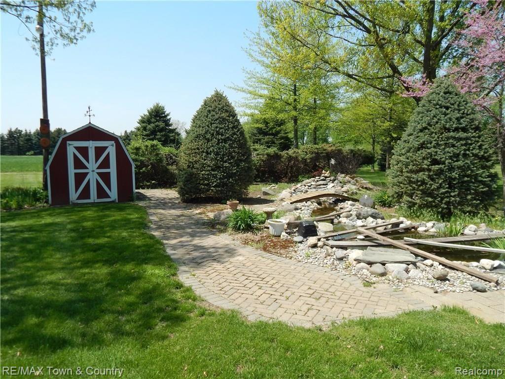 4367 Duffield Road Flushing, MI 48433 - Photo 39 of 48 DSCN1937.JPG