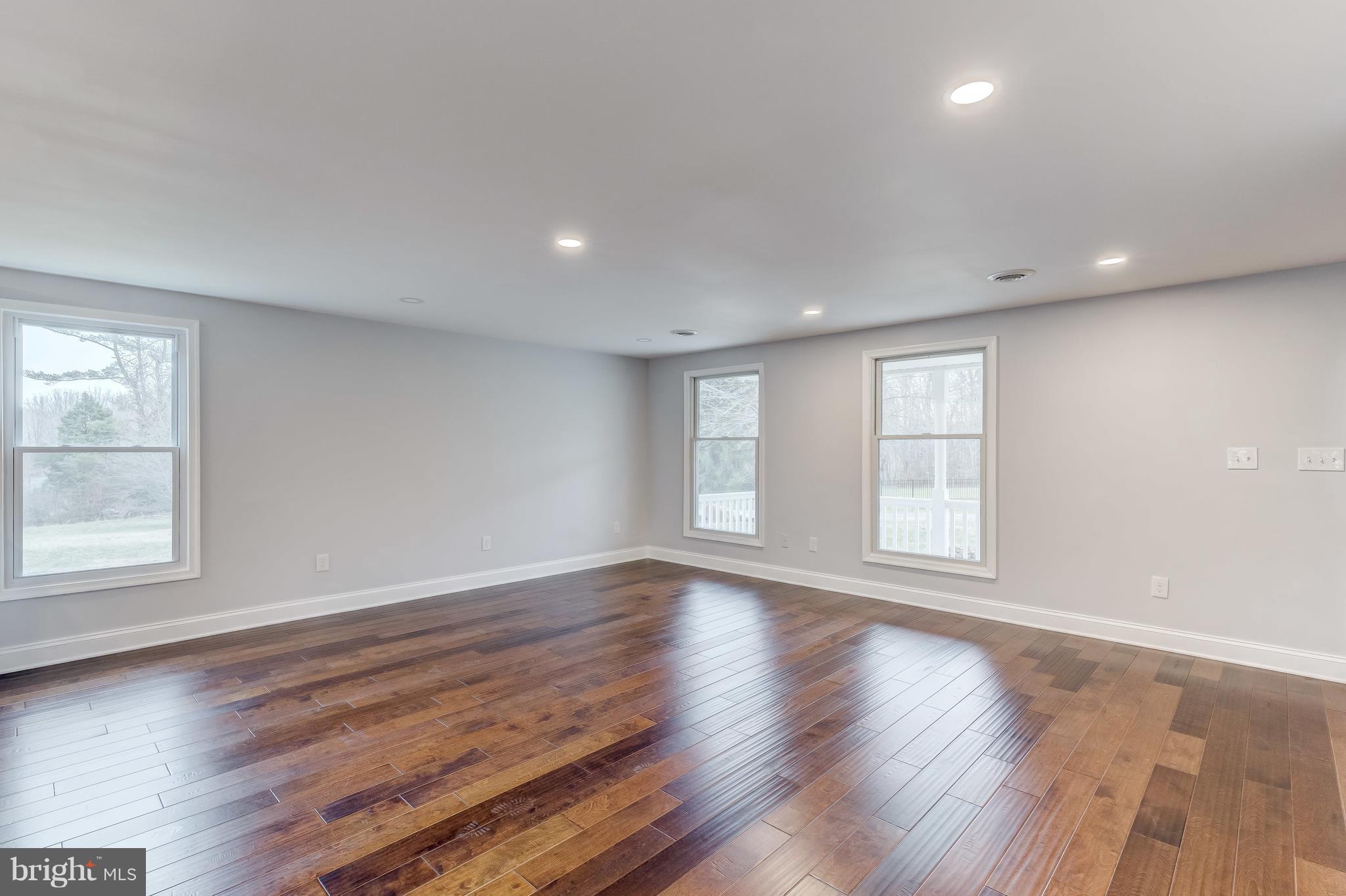 9900 Hidden Valley Road Perry Hall, MD 21128 - Photo 3 of 29 Living Room