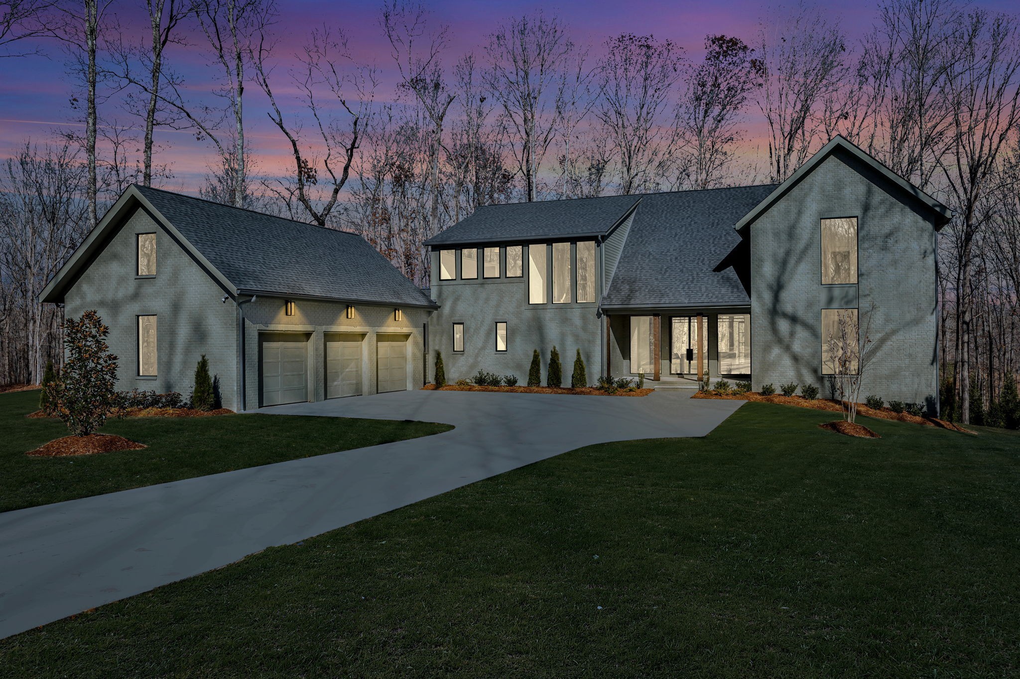 5896 Pinewood Road Franklin, TN 37064 - Photo 3 of 66 a front view of a house with a garden