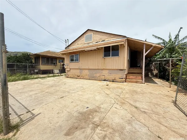 $1,800 | 84-866 Hanalei Street, Unit A, Waianae, HI 96792