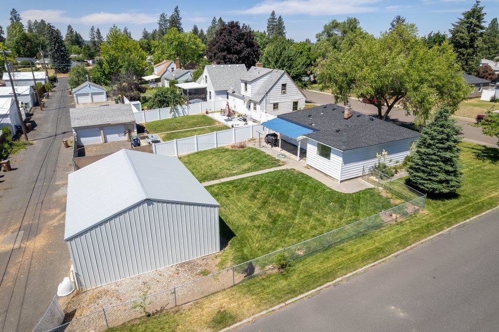 2803 West Sanson Avenue Spokane, WA 99205 - Photo 24 of 33