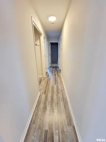 $190,000 | 212 South Clark Avenue Southwest, Clay City, IL 62824