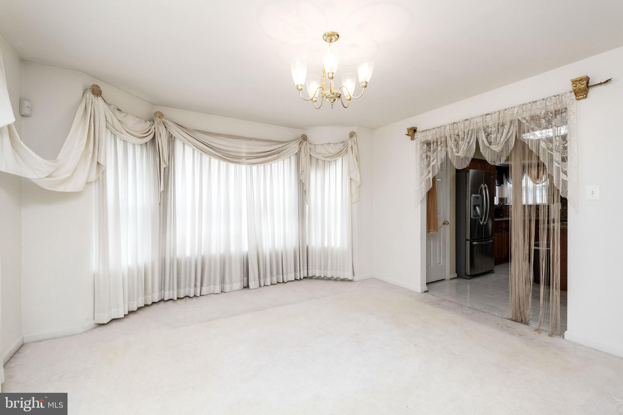 2009 Windys Run Road Catonsville, MD 21228 - Photo 11 of 30 Gallery Image 11