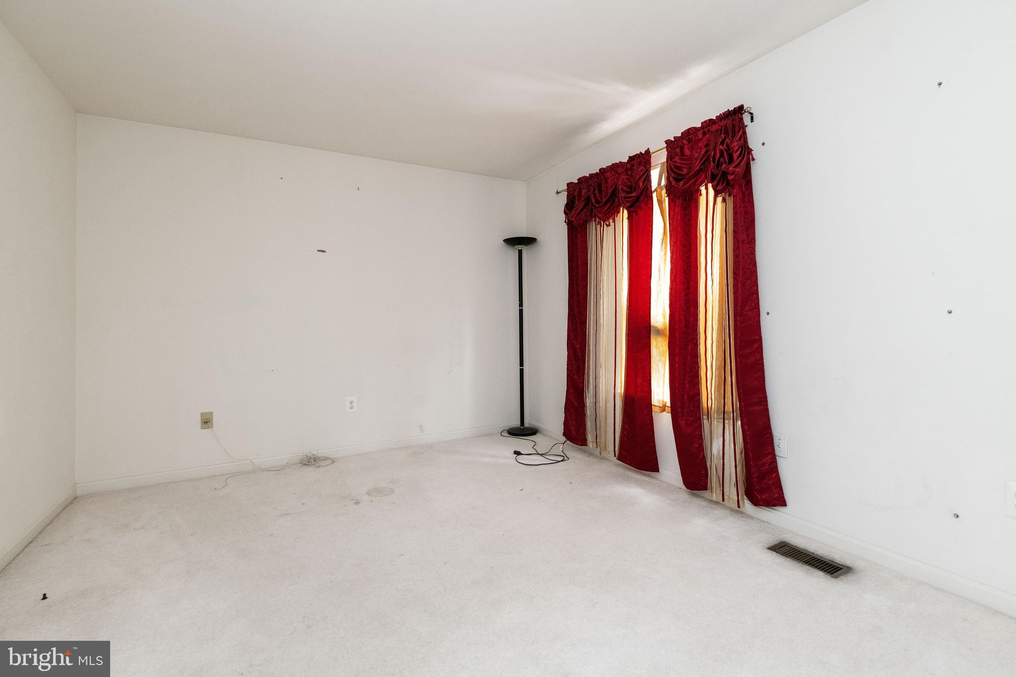 2009 Windys Run Road Catonsville, MD 21228 - Photo 19 of 30 Gallery Image 19
