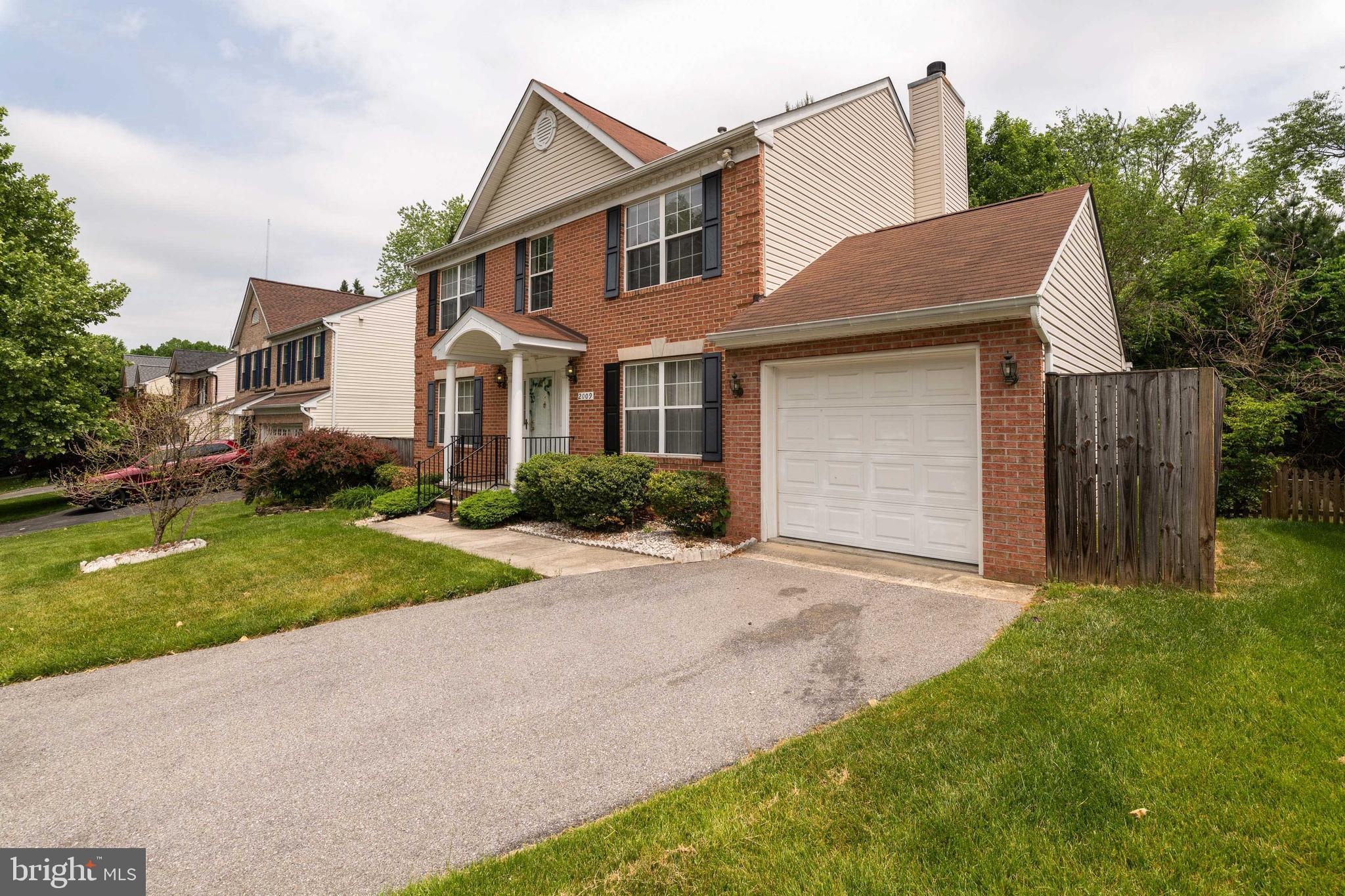 2009 Windys Run Road Catonsville, MD 21228 - Photo 3 of 30 Gallery Image 3