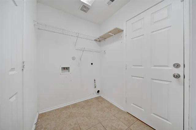 $2,400 | 5802 Spring Sunrise Drive, Richmond, TX 77407