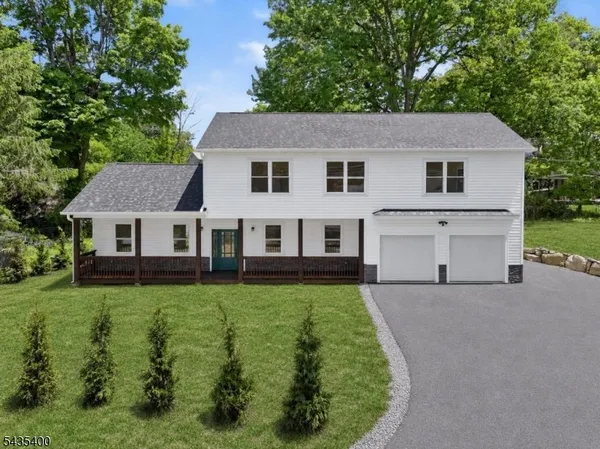 $735,000 | 35 Stanhope Sparta Road, Sparta, NJ 07871