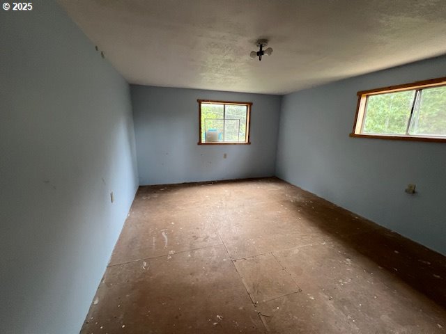 17991 South Munson Road Molalla, OR 97038 - Photo 29 of 42 Gallery Image 29