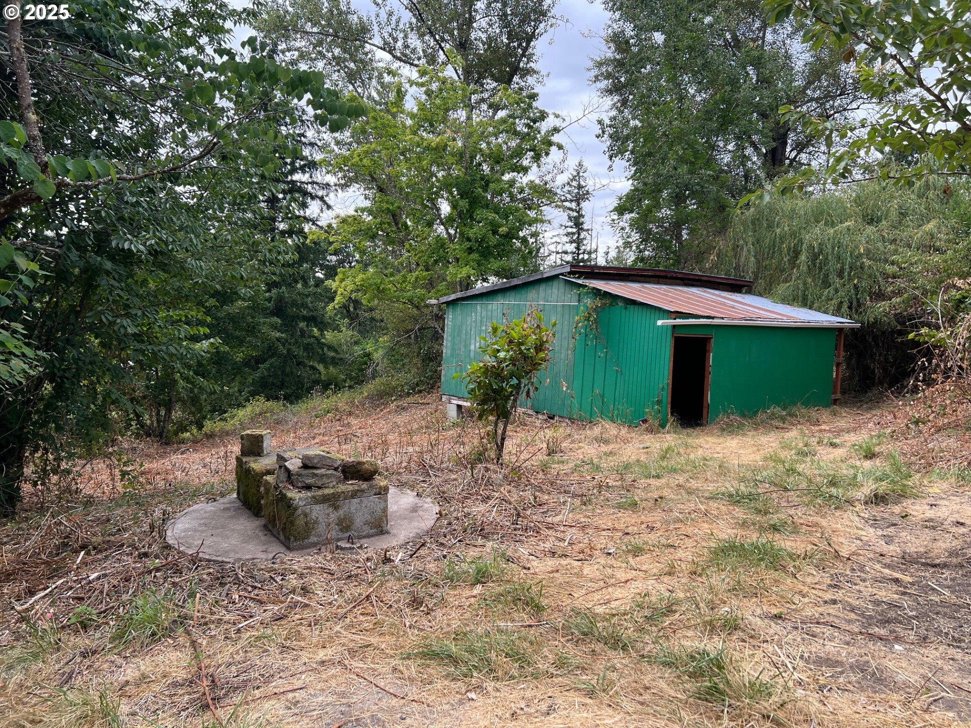 17991 South Munson Road Molalla, OR 97038 - Photo 34 of 42 Barn
