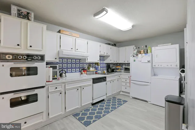 $2,650 | 307 Yoakum Parkway, Unit 1506, Alexandria, VA 22304