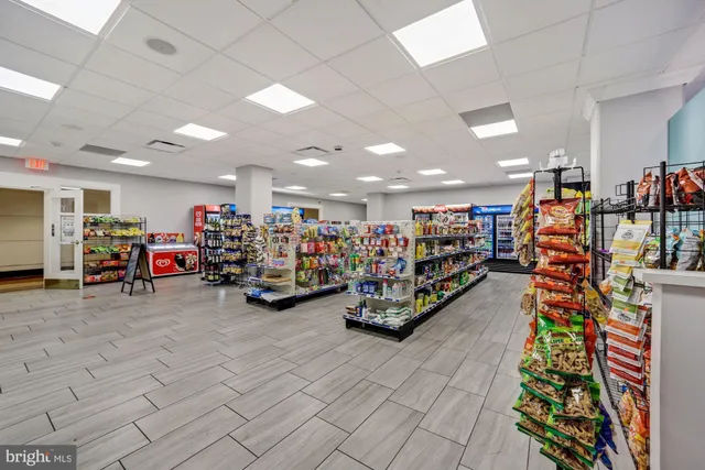 $2,650 | 307 Yoakum Parkway, Unit 1506, Alexandria, VA 22304