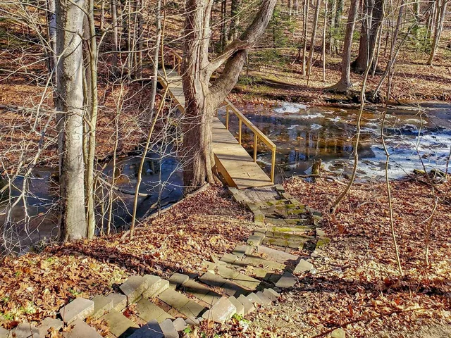 $900,000 | 226 Amesbury Road, Kensington, NH 03833