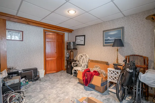 $900,000 | 226 Amesbury Road, Kensington, NH 03833