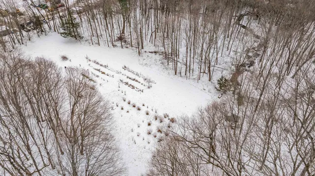 $900,000 | 226 Amesbury Road, Kensington, NH 03833