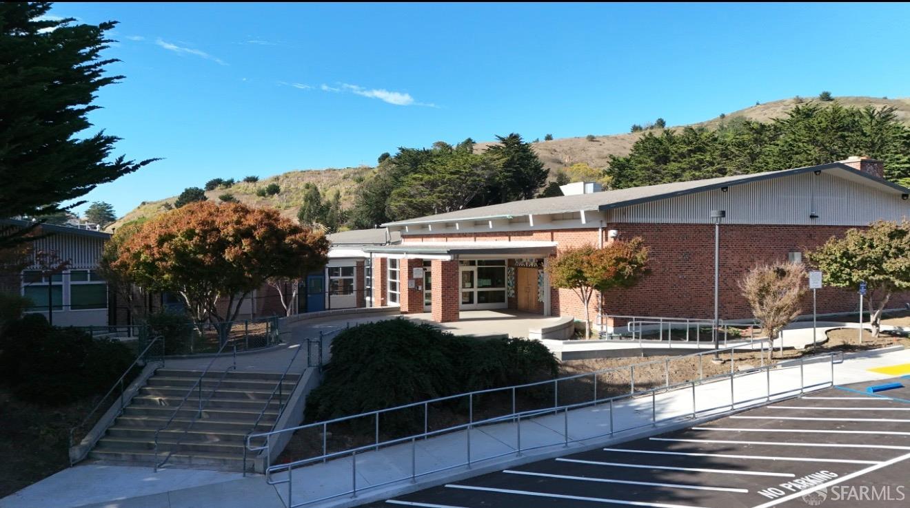 85 Clarendon Road Pacifica, CA 94044 - Photo 90 of 95 Gallery Image 90