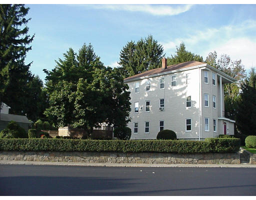 444 Hamilton Street Worcester, MA 01604 - Photo 1 of 16 Gallery Image 1