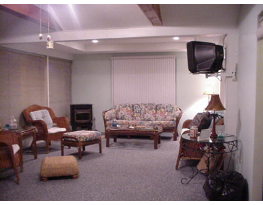444 Hamilton Street Worcester, MA 01604 - Photo 5 of 16 Gallery Image 5