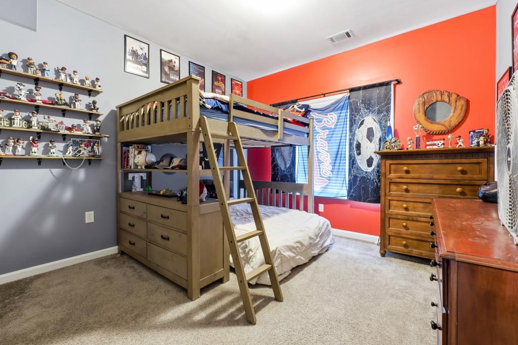 133 Pebblebrook Way Temple, GA 30179 - Photo 20 of 36 a bed room with furniture and a bed