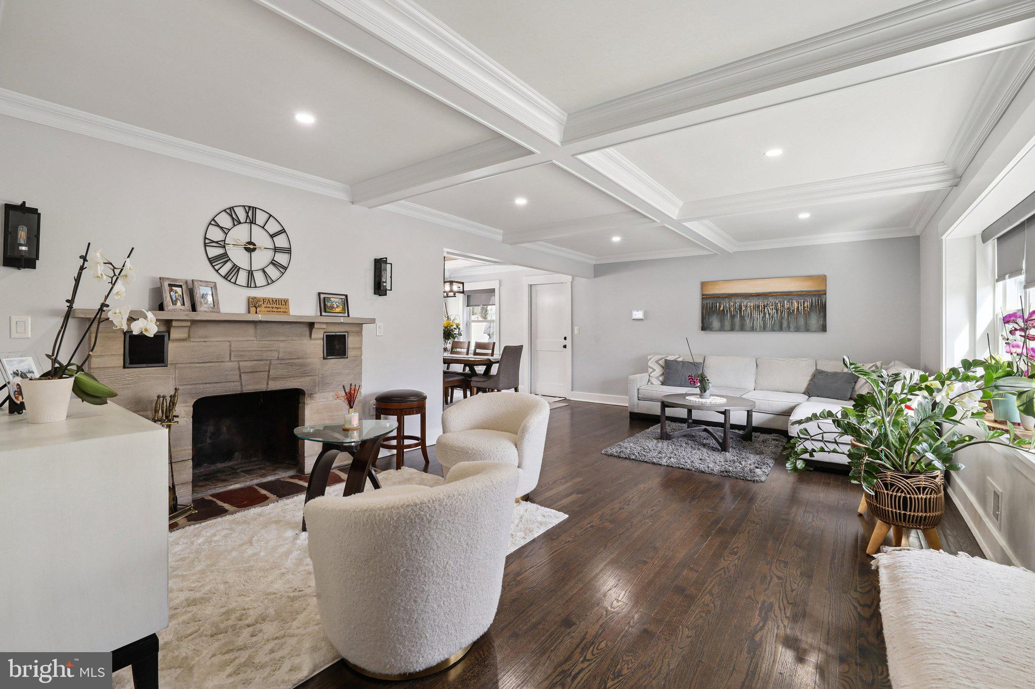Bright & Airy