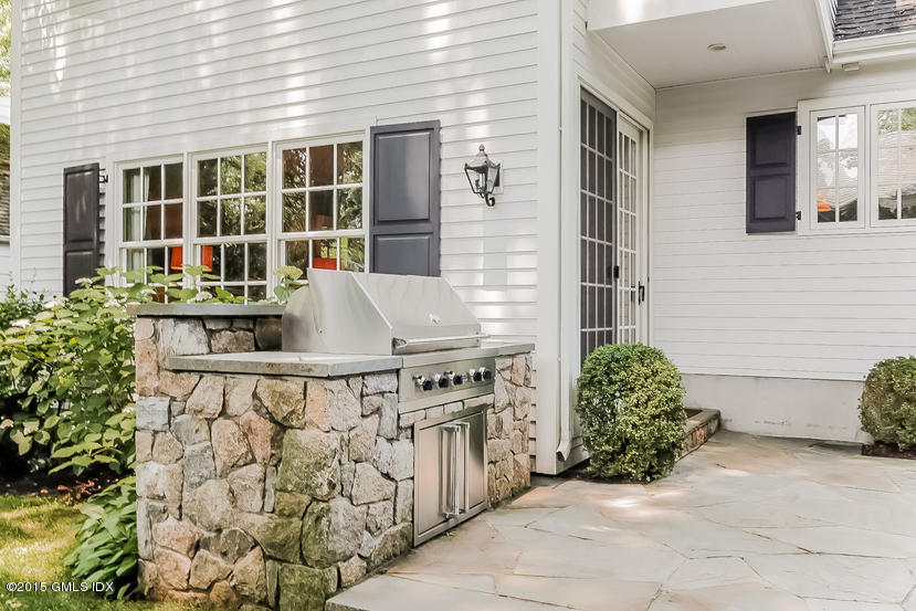 42 Owenoke Way Riverside, CT 06878 - Photo 18 of 19 a view of a entryway with outdoor space