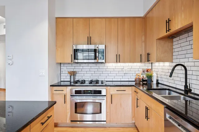 $600,000 | 111 North 4th Avenue, Unit 601, Minneapolis, MN 55401