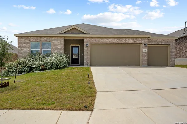 $410,000 | 5931 Draw Loop, Bulverde, TX 78163