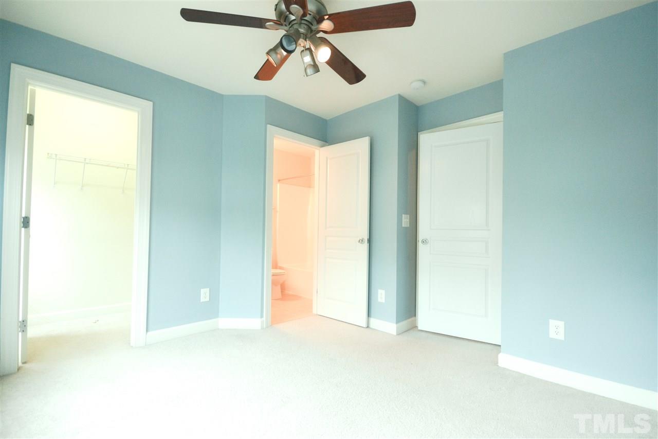 8826 Orchard Grove Way Raleigh, NC 27612 - Photo 16 of 25 Gallery Image 16